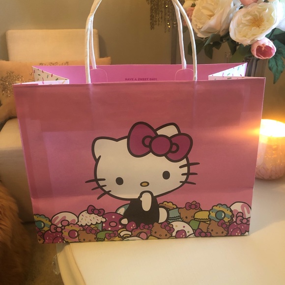 💗Excellent Condition Hello Kitty Cafe Shopping Bag - Picture 3 of 5